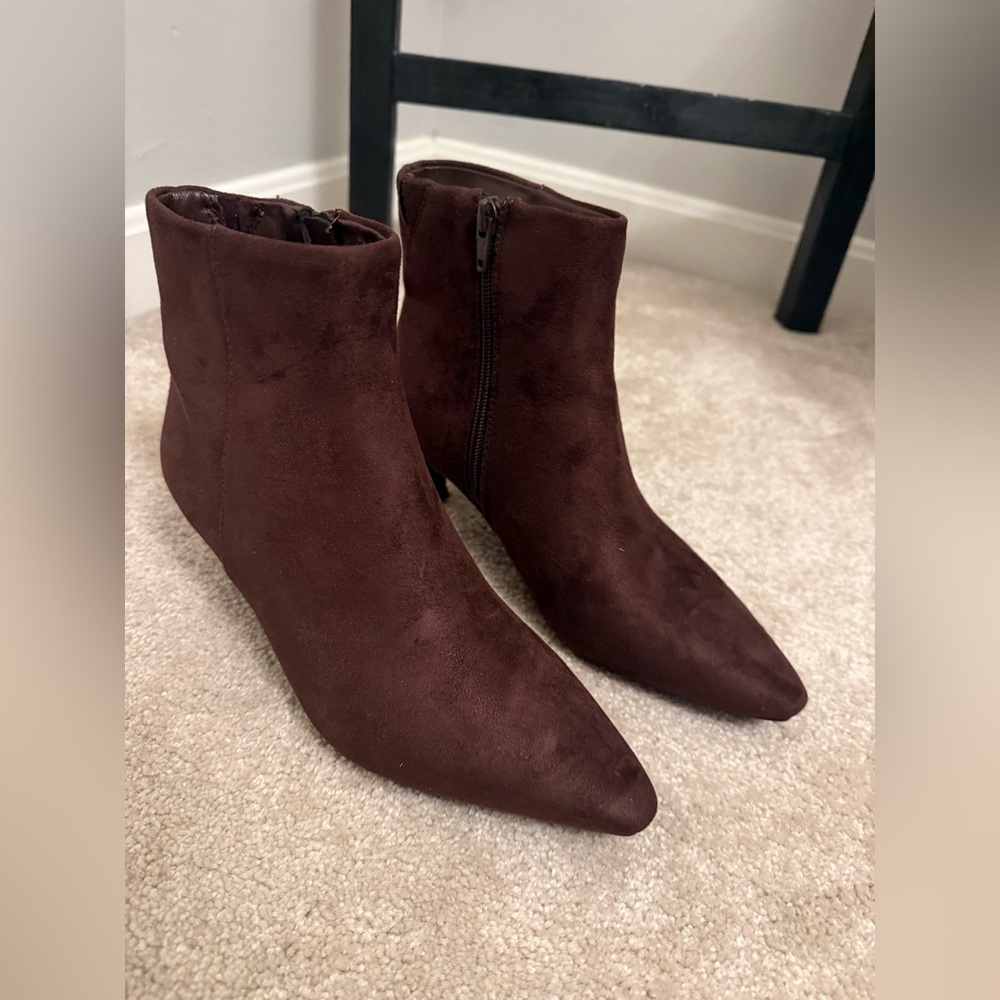 Universal Thread NWT Black Ankle Boot - Picture 5 of 9